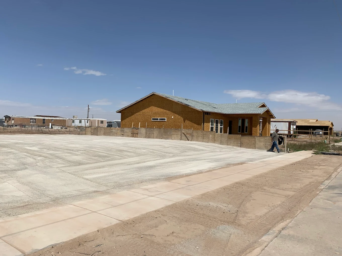 Large-scale graded building pad